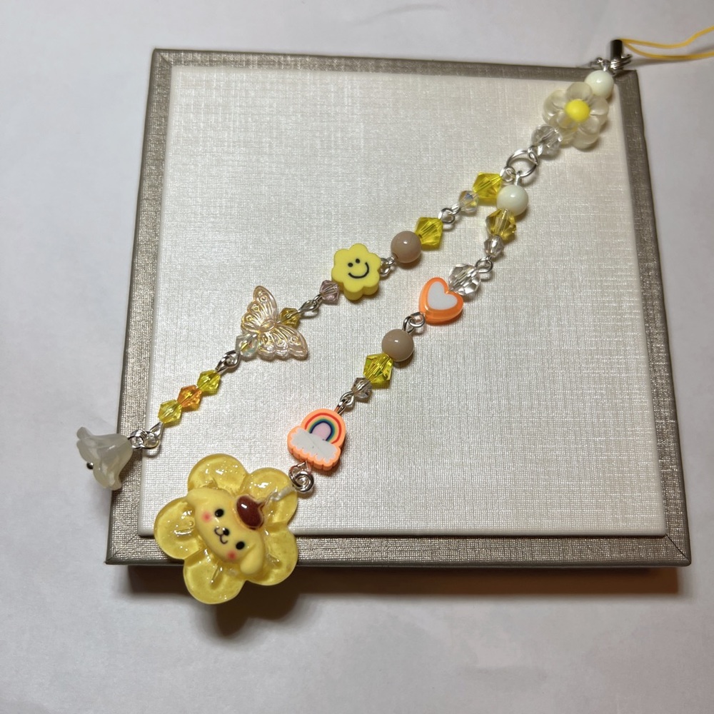 Sanrio pompompurin phone charm